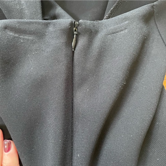 TOTO N KO Ladies Black Skirt with Ruffle Size 8 - Picture 4 of 6